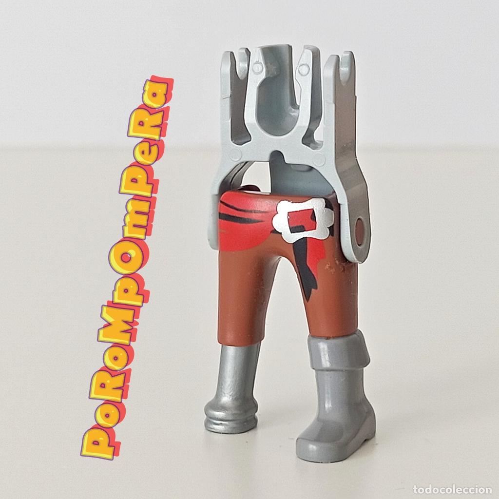 Playmobil: PLAYMOBIL pierna pantal&oacute;n marr&oacute;n bota gris pata palo plateada + esqueleto CUSTOM/COMPLETAR pirata O5