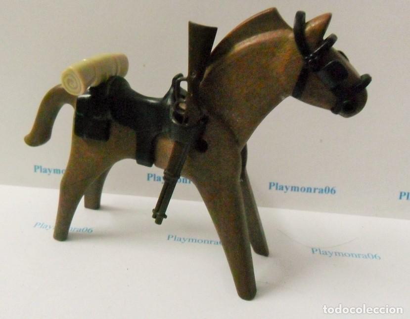 Playmobil: PLAYMOBIL P103 CABALLO MARRON 1&ordf; EPOCA CON MONTURA MANTA Y RIFLE OESTE