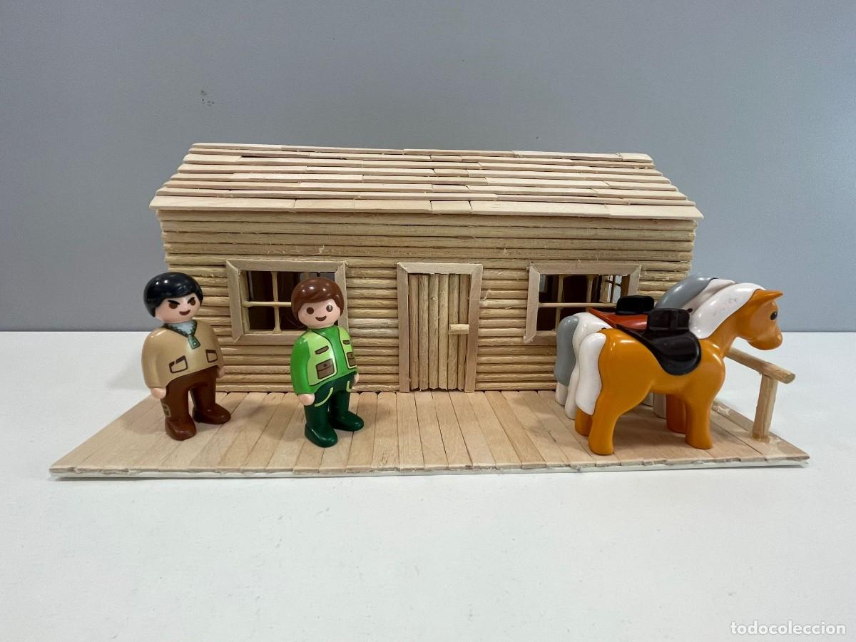 Playmobil: Miniatura casa de madera artesanal