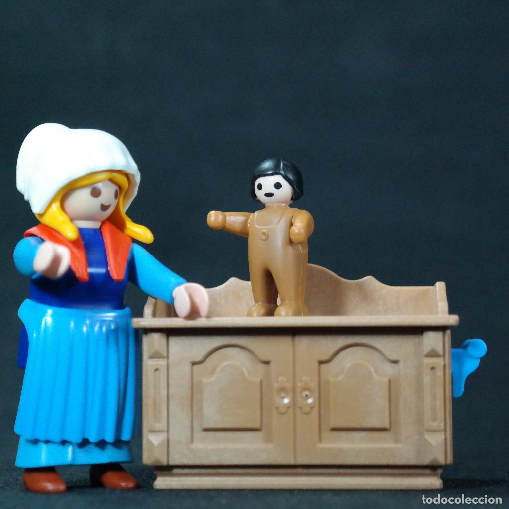 Playmobil: Playmobil mujer con bebe ☼