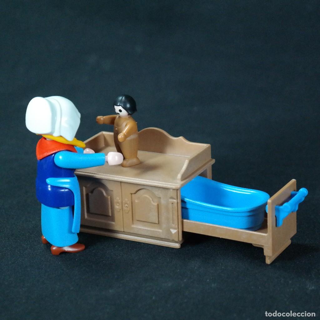Playmobil: Playmobil mujer con bebe ☼ - Foto 3