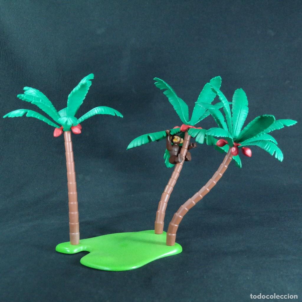 Playmobil: Playmobil tres palmeras con base ☼