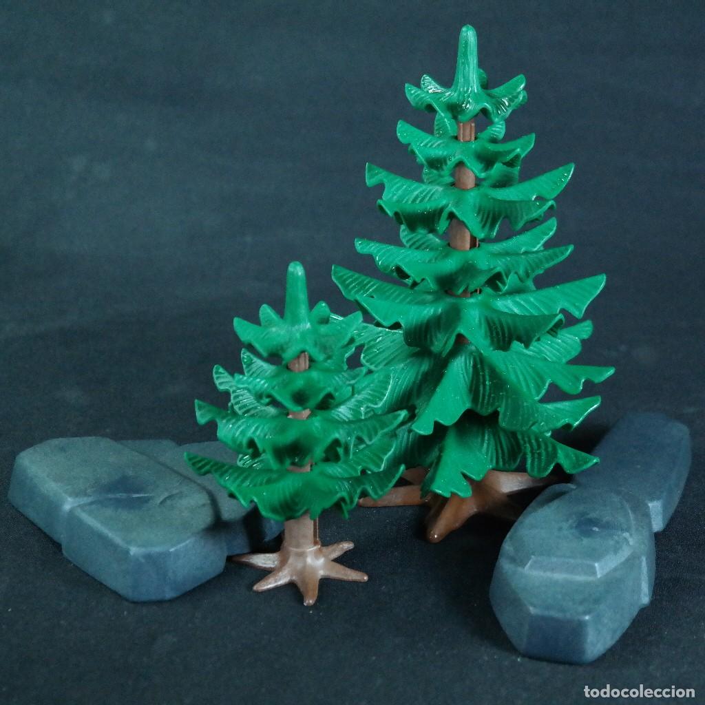 Playmobil: Playmobil dos pinos con rocas ☼ - Foto 1