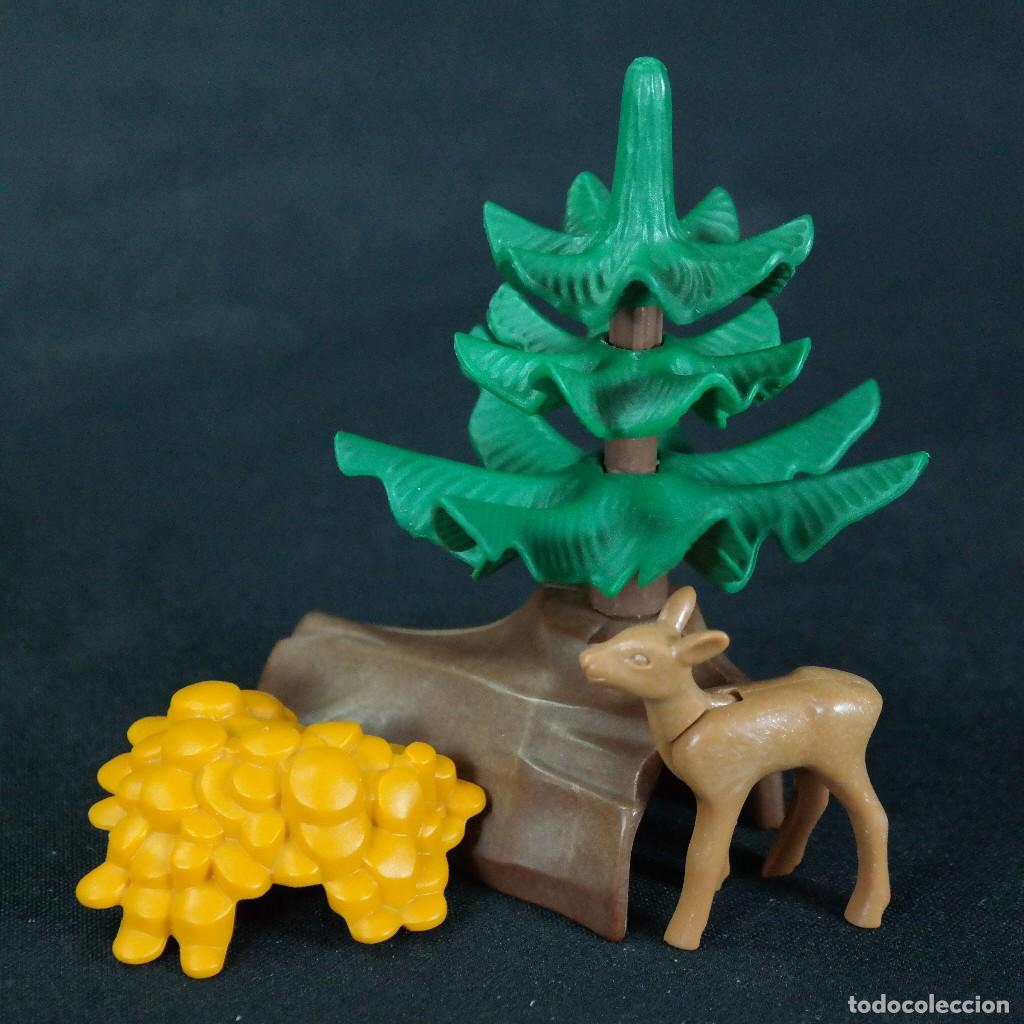 Playmobil: Playmobil pino con tronco y ciervo ☼