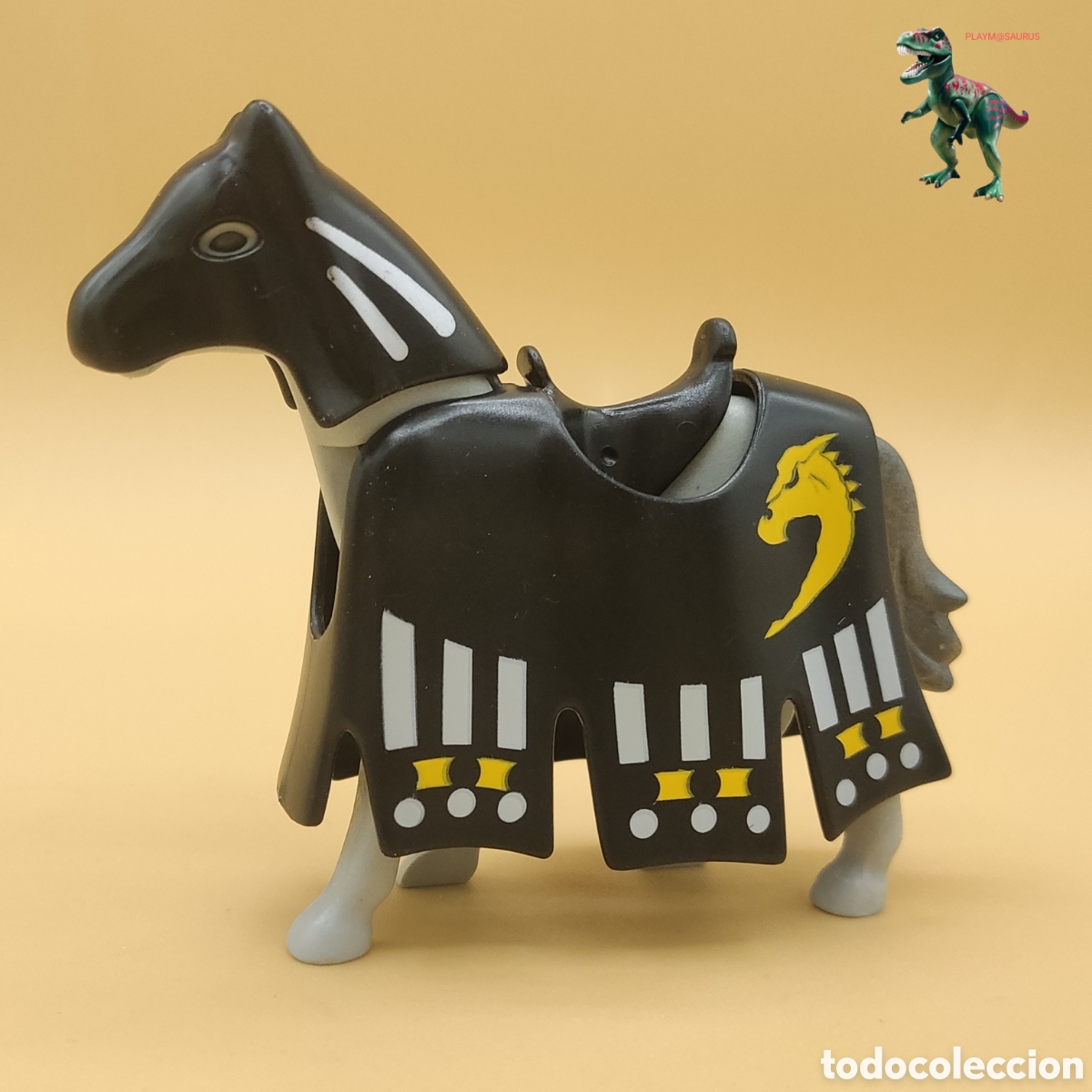 Playmobil: Playmobil caballo de batalla caballero medieval gualdrapa faldon casco dragon 5357