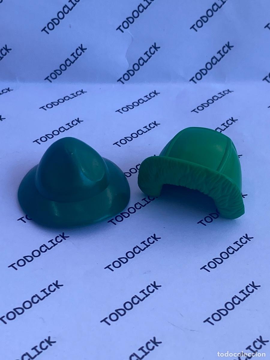 Playmobil: Playmobil gorros verdes (pedido m&iacute;nimo 5&euro;)
