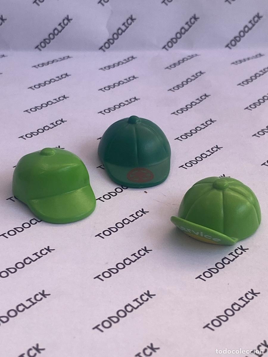 Playmobil: Playmobil gorras verdes (pedido m&iacute;nimo 5&euro;)