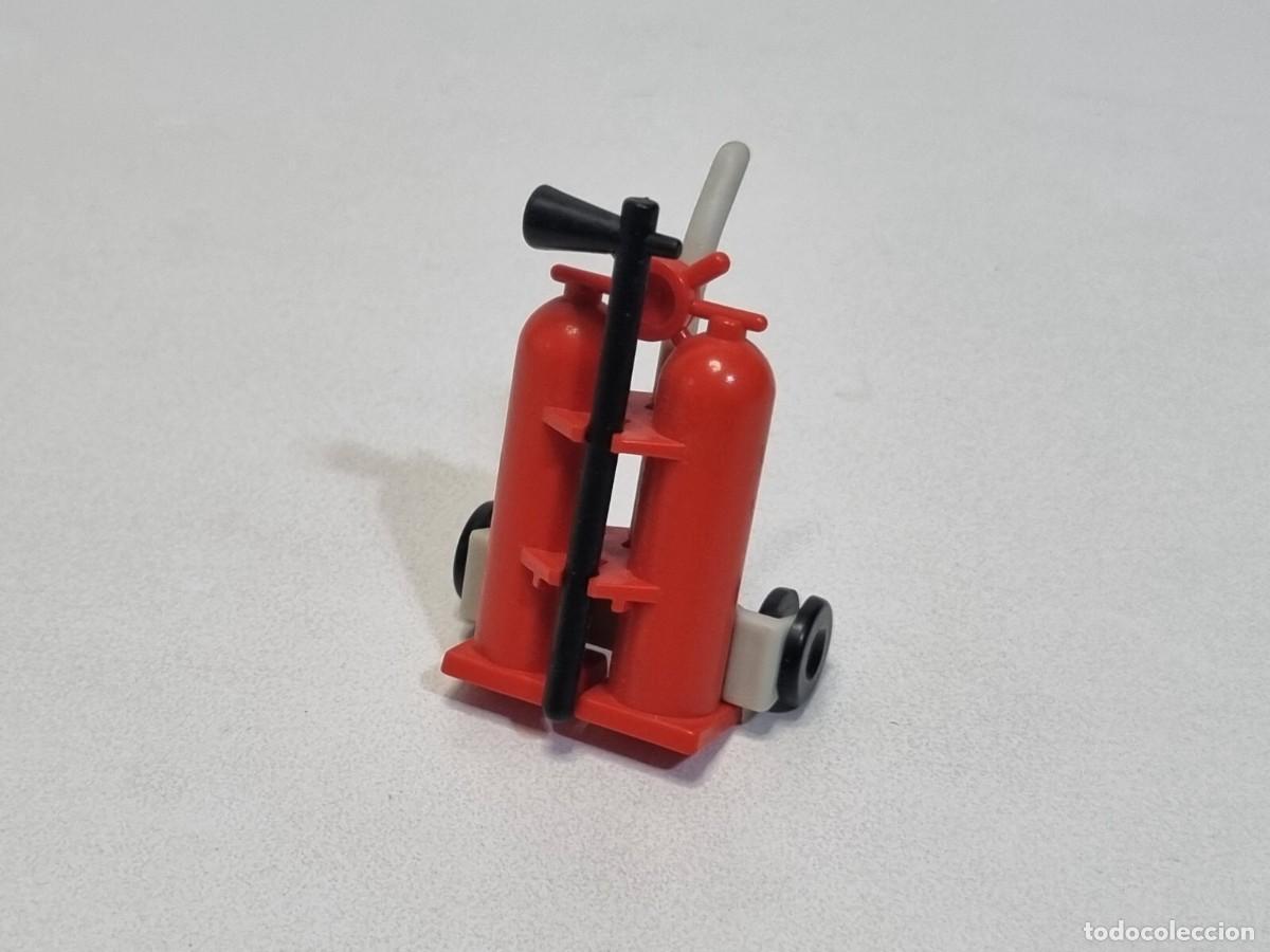 Playmobil: Playmobil Pieza Antiguo Carro Extintor Bombero Gasolinera Taller Mecanico