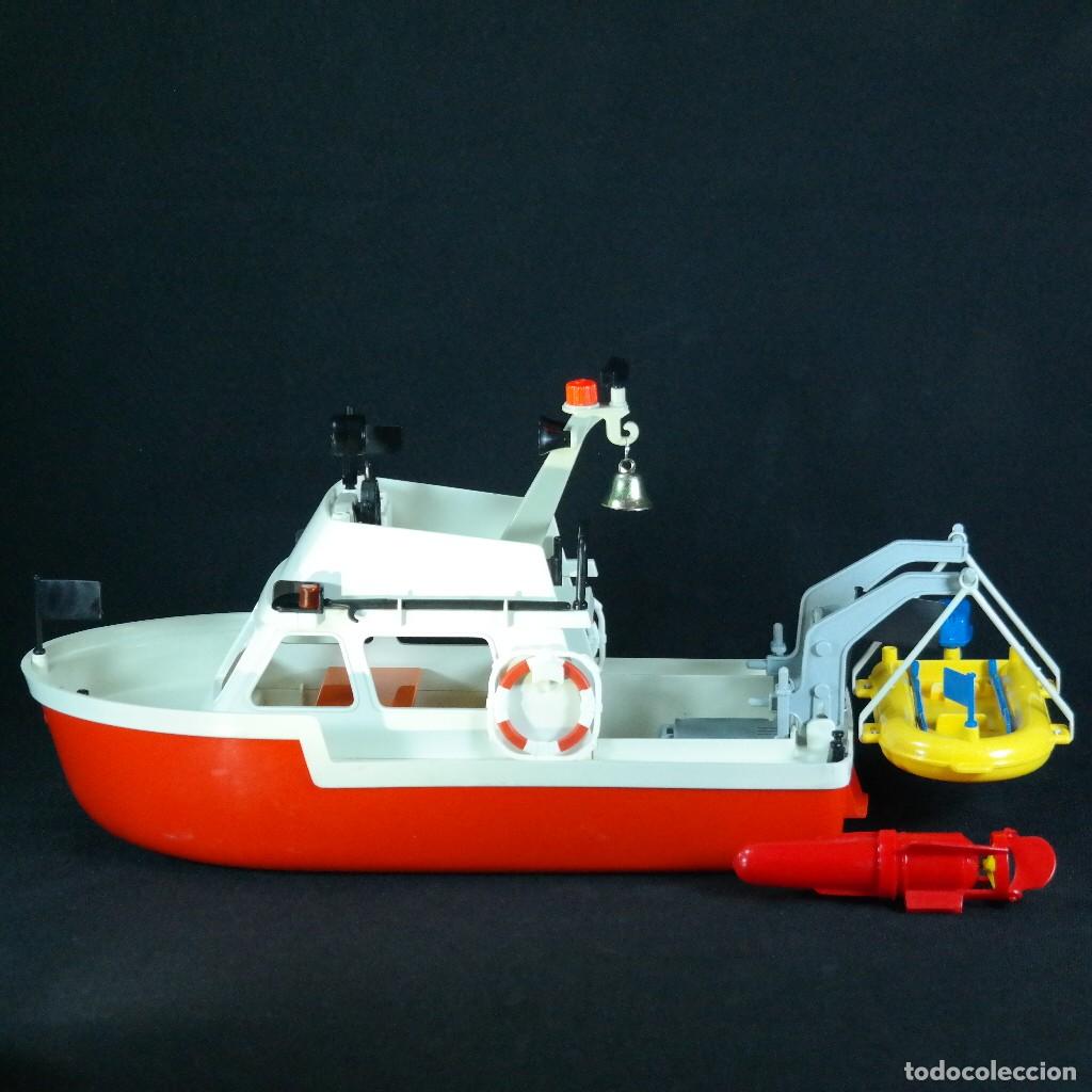 Playmobil: Playmobil barco bombero con motor a pila ☼