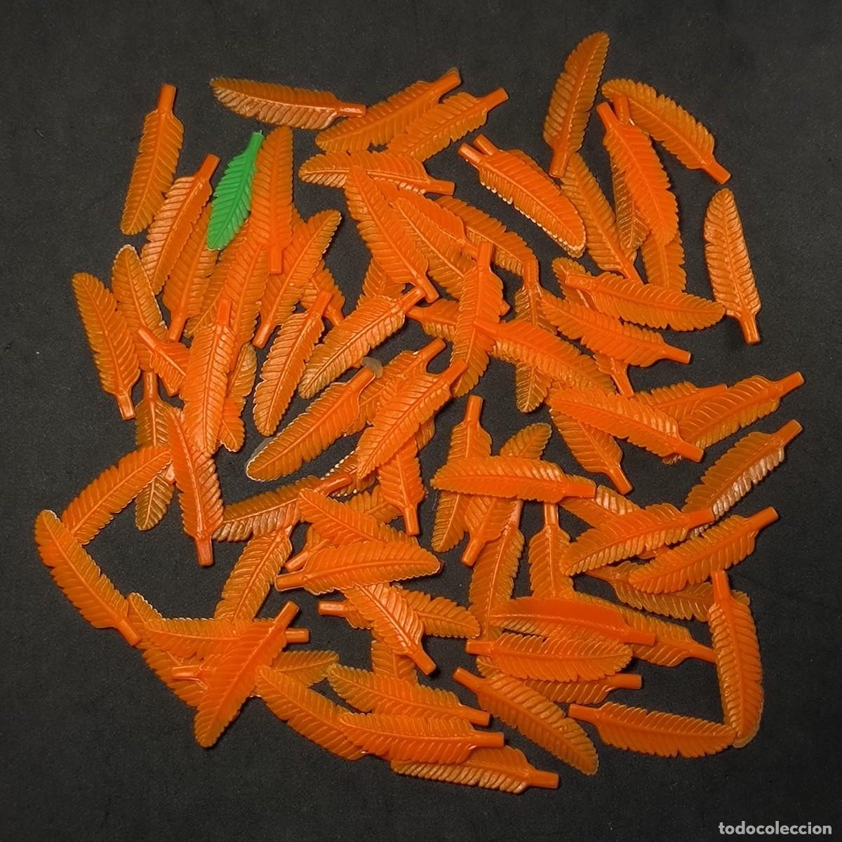 Playmobil: Playmobil plumas naranjas plastico duro ☼