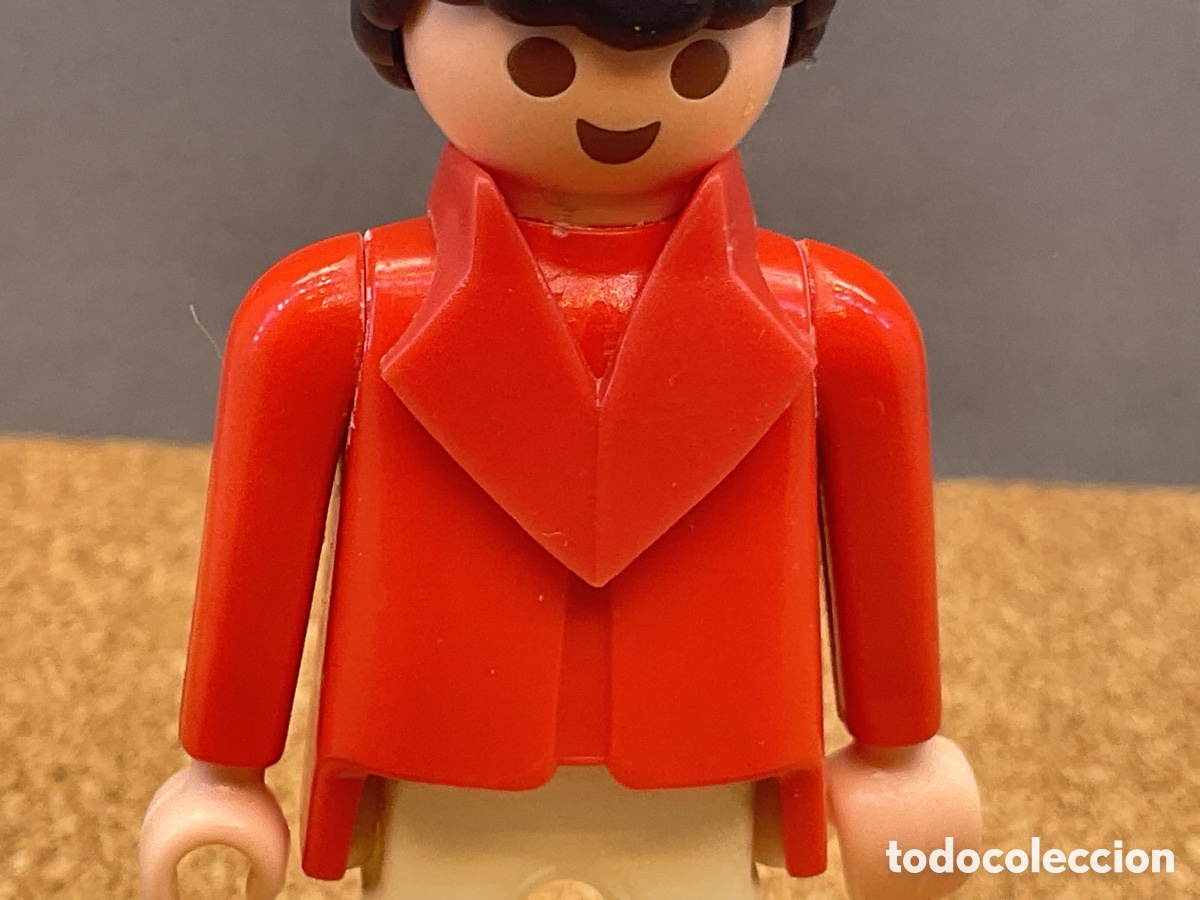 Playmobil: ACCESORIO PLAYMOBIL . ANTIGUO ADORNO CUELLO COLOR ROJO.