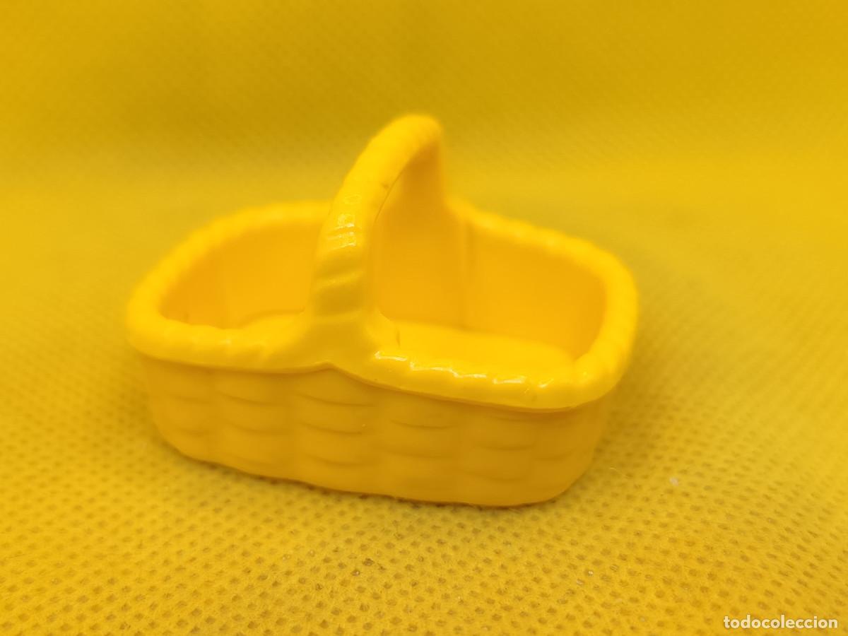 Playmobil: Playmobil Canasta amarilla de mimbre, cesta con asa