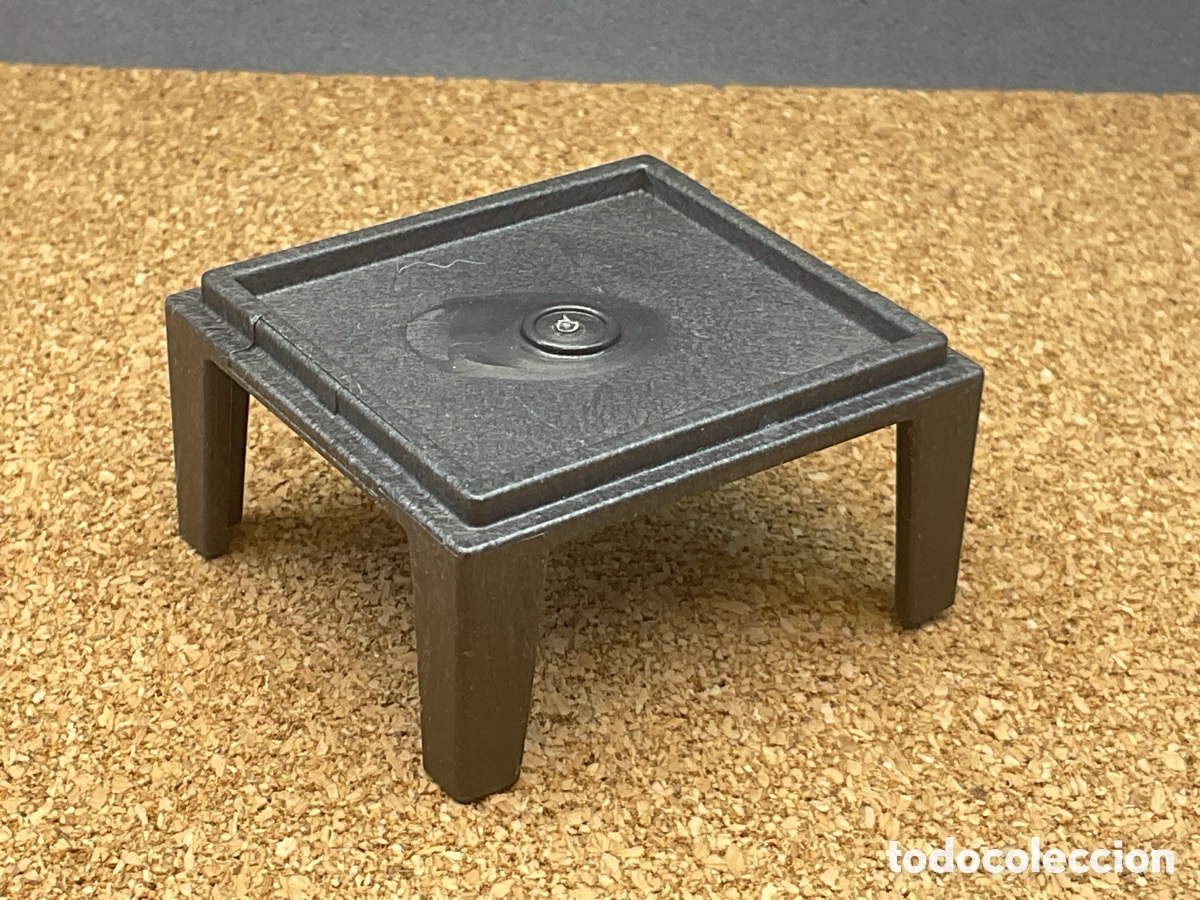 Playmobil: ACCESORIO PLAYMOBIL. MESA CUADRADA SOPORTE CAJAS.
