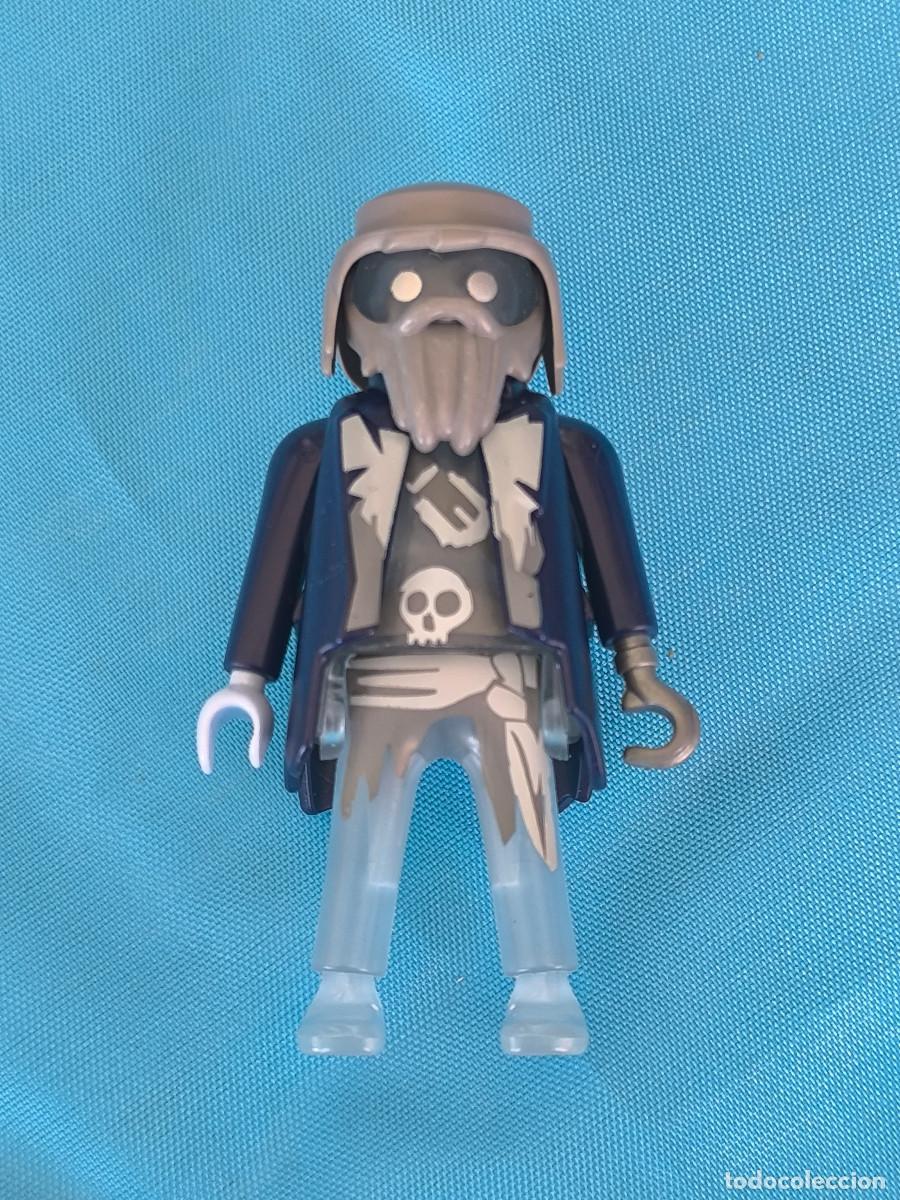Playmobil: Playmobil figura capit&aacute;n pirata fantasma calendario de adviento 6625 brilla en la oscuridad
