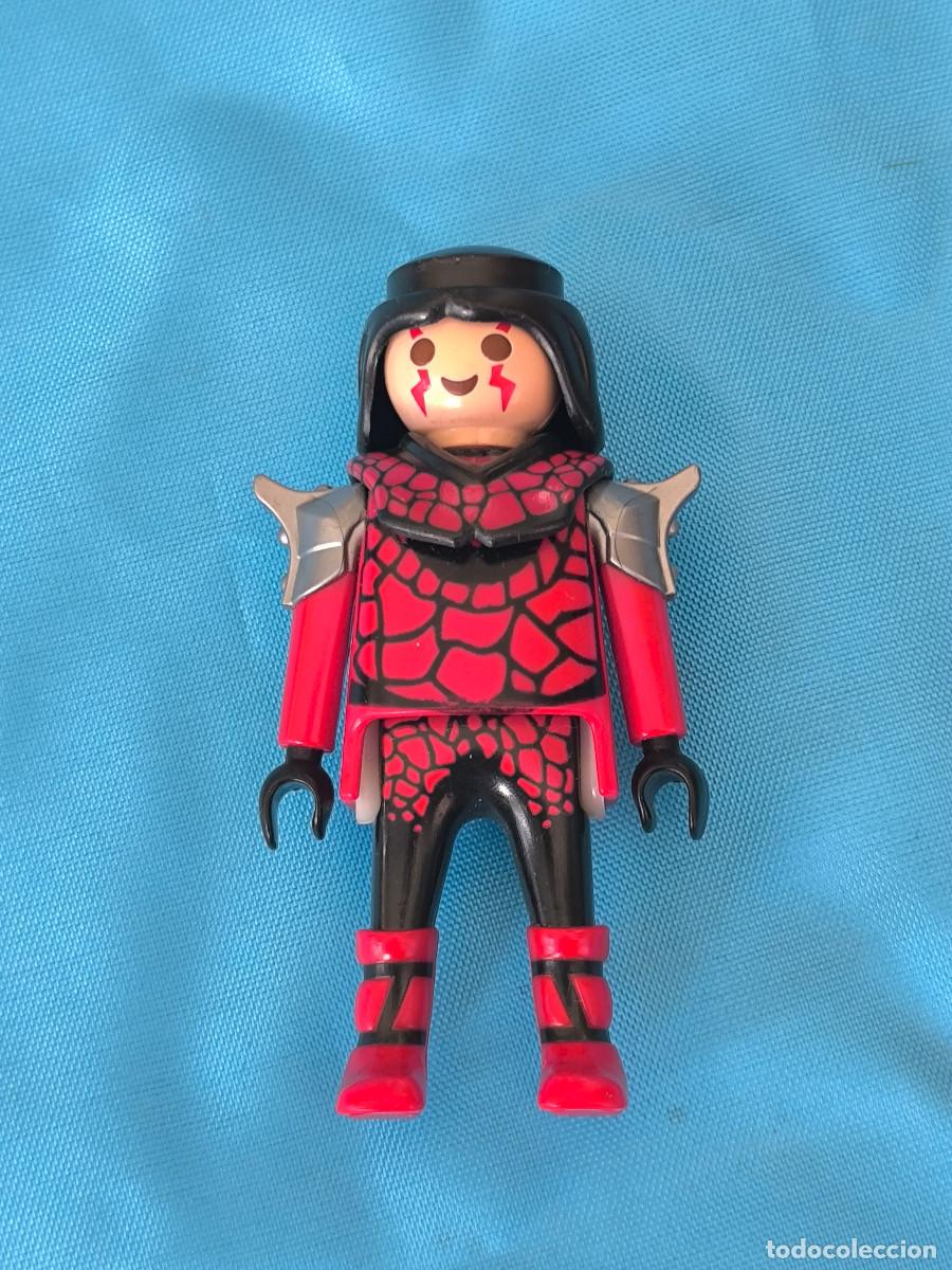 Playmobil: playmobil figura caballero medieval rojo escamas drag&oacute;n armadura coraza castillo torneo vikingos