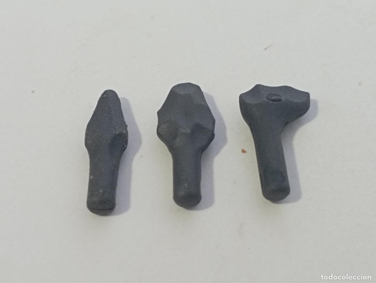 Playmobil: PLAYMOBIL ACCESORIOS PREHISTORICOS HACHA DE PIEDRA Y PUNTAS DE LANZAS