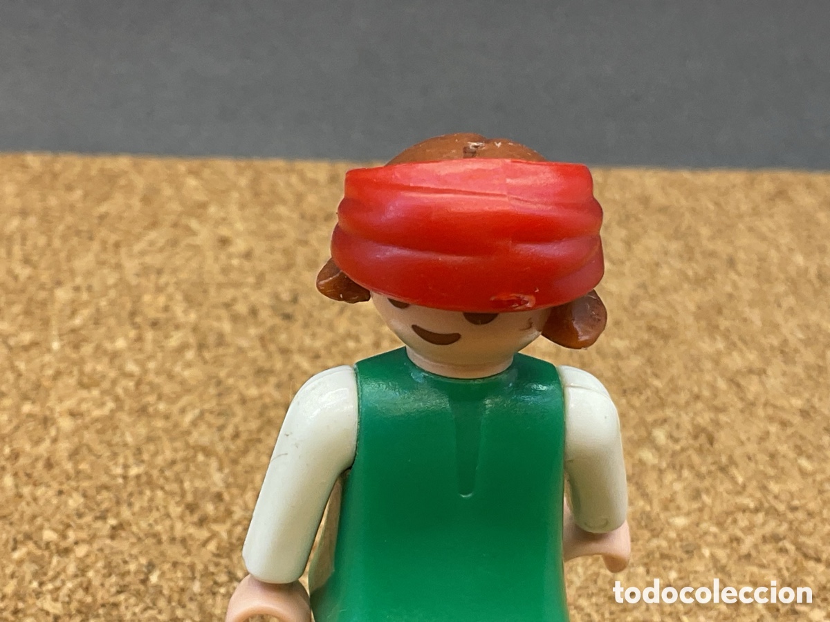 Playmobil: ACCESORIO PLAYMOBIL . PA&Ntilde;UELO CABEZA COLOR ROJO. REF NI&Ntilde;OS