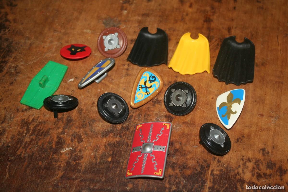 Playmobil: mu&ntilde;eco accesorios playmobil escudos PEDIDO MINIMO 5e no vendo suelto