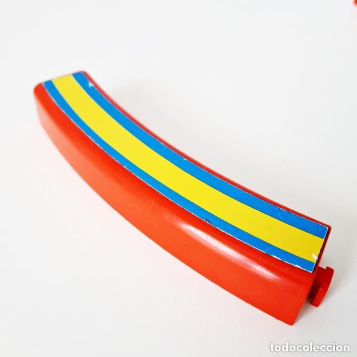Playmobil: PLAYMOBIL PIEZA BARRERA ROJA ANILLO CENTRAL CIRCO 1&ordf; &Eacute;POCA 3553 SIMILAR 3510 GRADA GRADER&Iacute;O