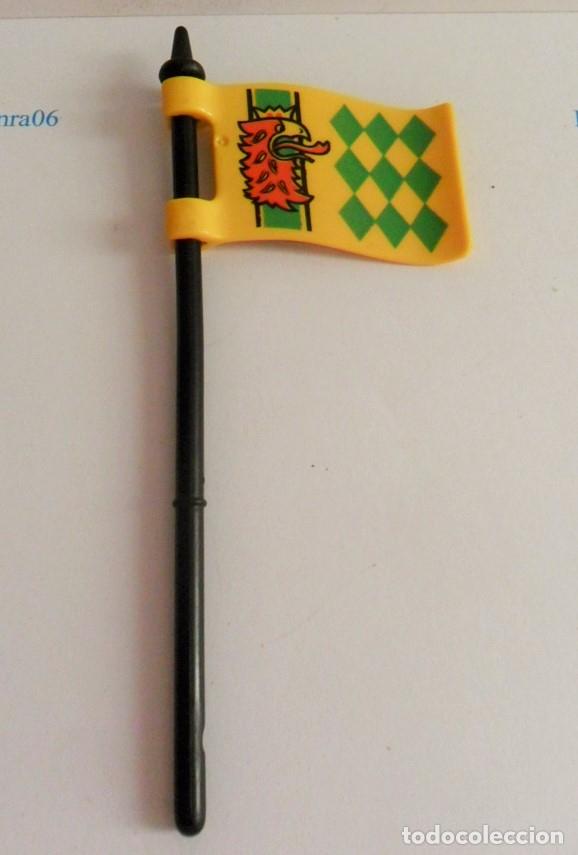 Playmobil: PLAYMOBIL P004 BANDERA ESTANDARTE BANDERIN MEDIEVAL AGUILA, ROMBOS VERDES FONDO AMARILLO Y MASTIL