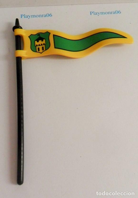 Playmobil: PLAYMOBIL P004 BANDERA ESTANDARTE BANDERIN MEDIEVAL TORRE RAYA VERDE FONDO AMARILLOY MASTIL
