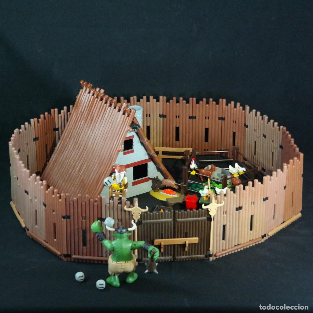 Playmobil: Playmobil casa con empalizada, ogro grande y vikingo viejo, muchos accesirios ☼
