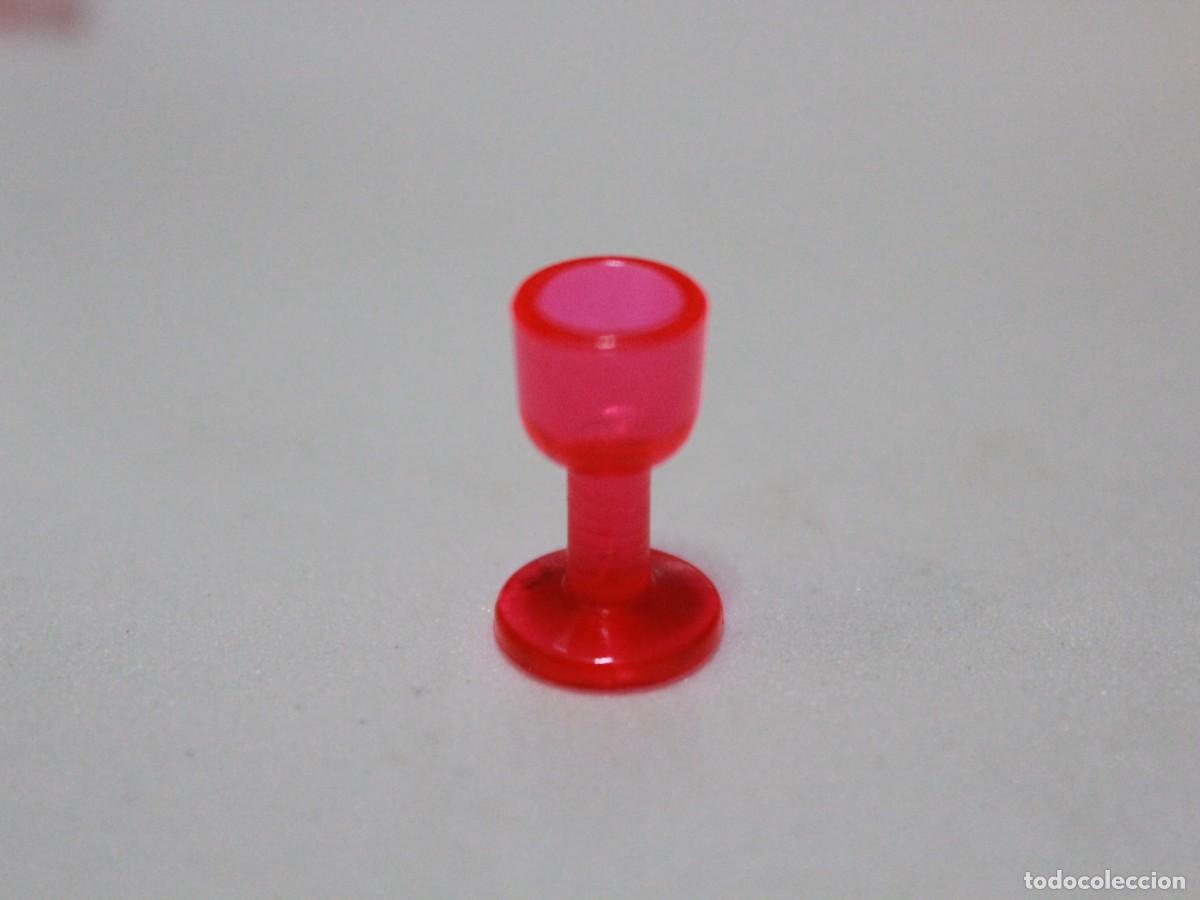 Playmobil: Playmobil accesorio copa c&aacute;liz rojo transparente