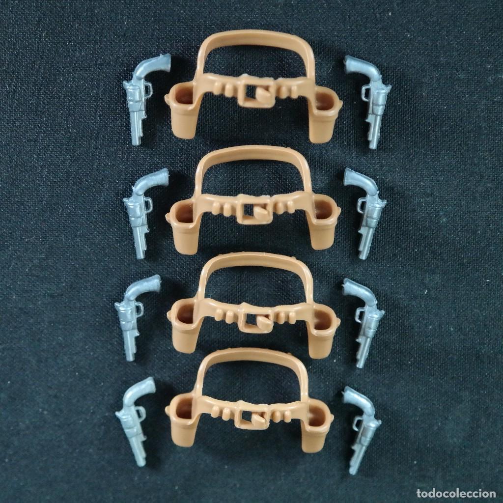 Playmobil: Playmobil cinturones con revolveres ☼