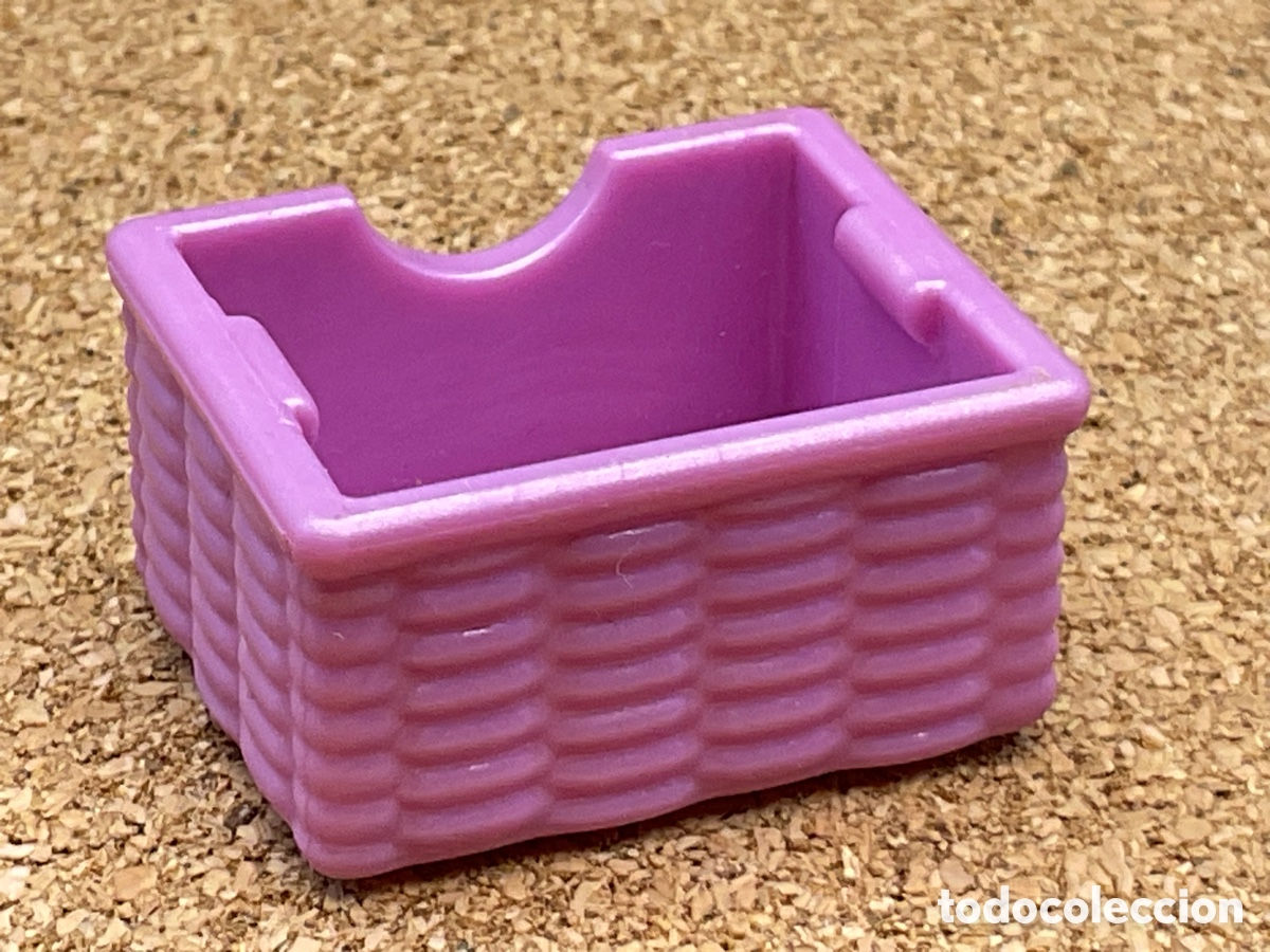 Playmobil: ACCESORIO PLAYMOBIL. CESTA O CAJA DE ALMACENAMIENTO COLOR MORADO O LILA.