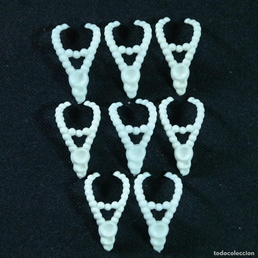 Playmobil: Playmobil 8 collares blancos primera epoca ☼