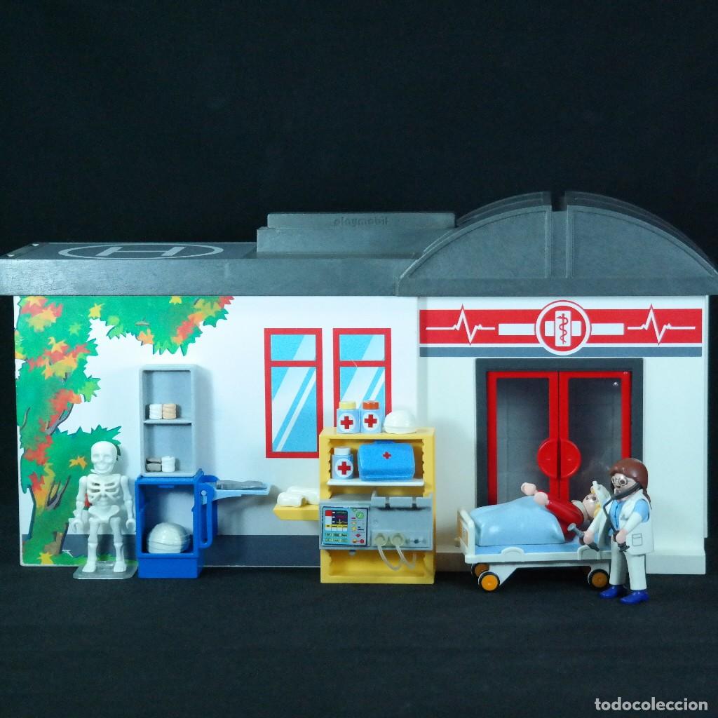 Playmobil: Playmobil puesto sanitario con doctora y paciente ☼