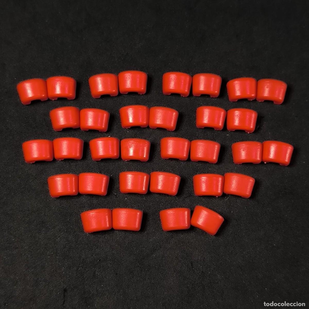 Playmobil: Playmobil pu&ntilde;os mu&ntilde;equeras rojas cortos ☼
