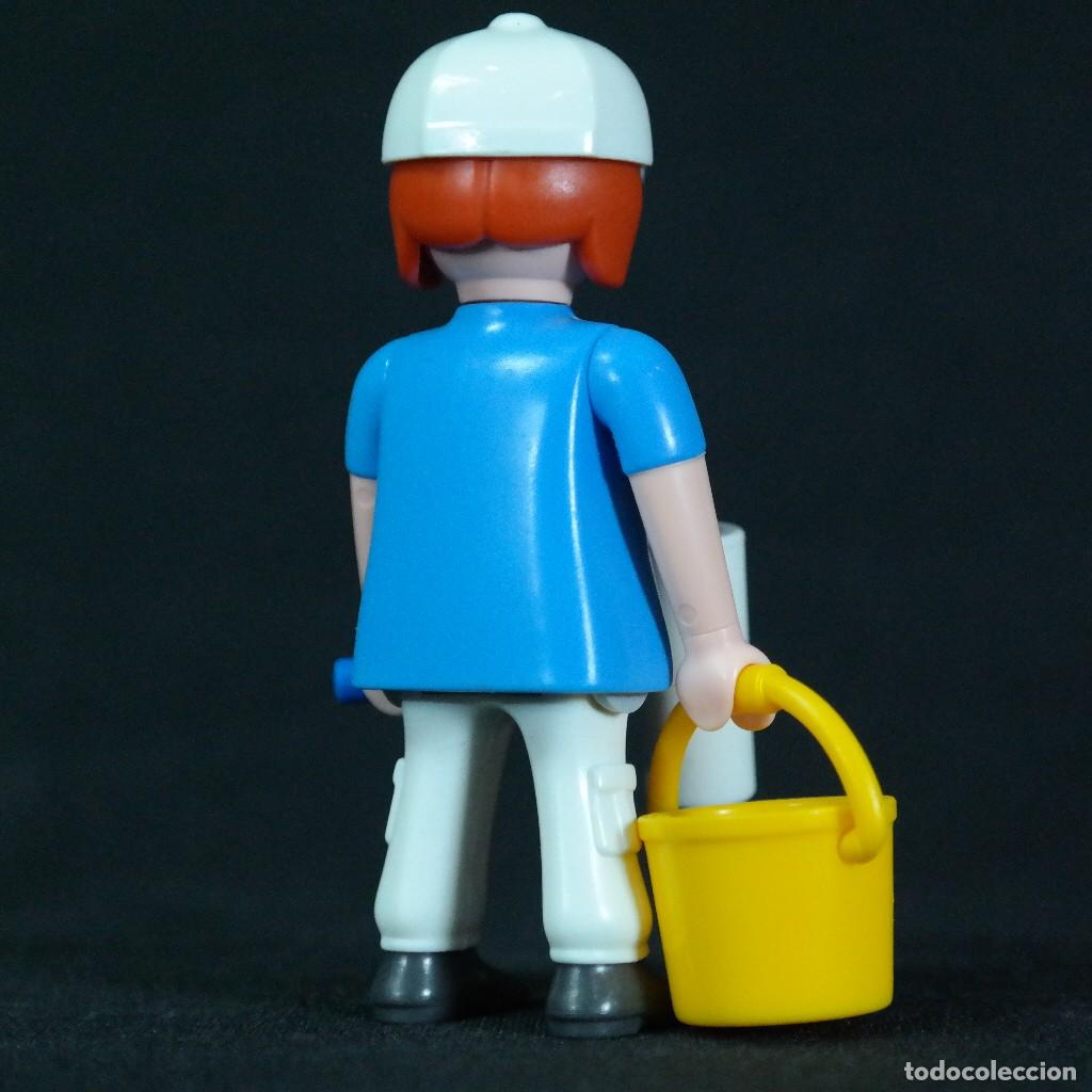 Playmobil: Playmobil mujer con balde y rodillo ☼ - Foto 3
