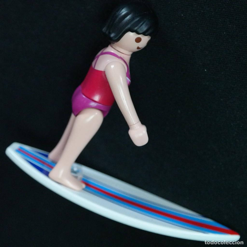 Playmobil: Playmobil mujer surfista ☼