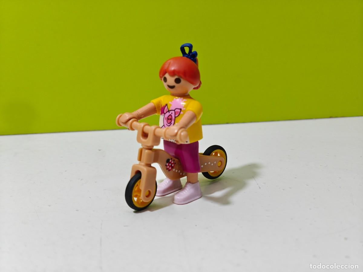 Playmobil: playmobil figura ni&ntilde;a en bicicleta, colegio, parque, feria, guarder&iacute;a, city, hospital, zoo.