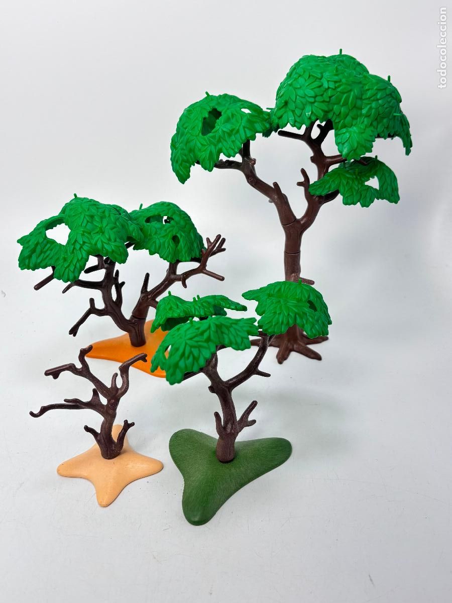 Playmobil: PLAYMOBIL LOTE ARBOL CON BASE - Foto 1