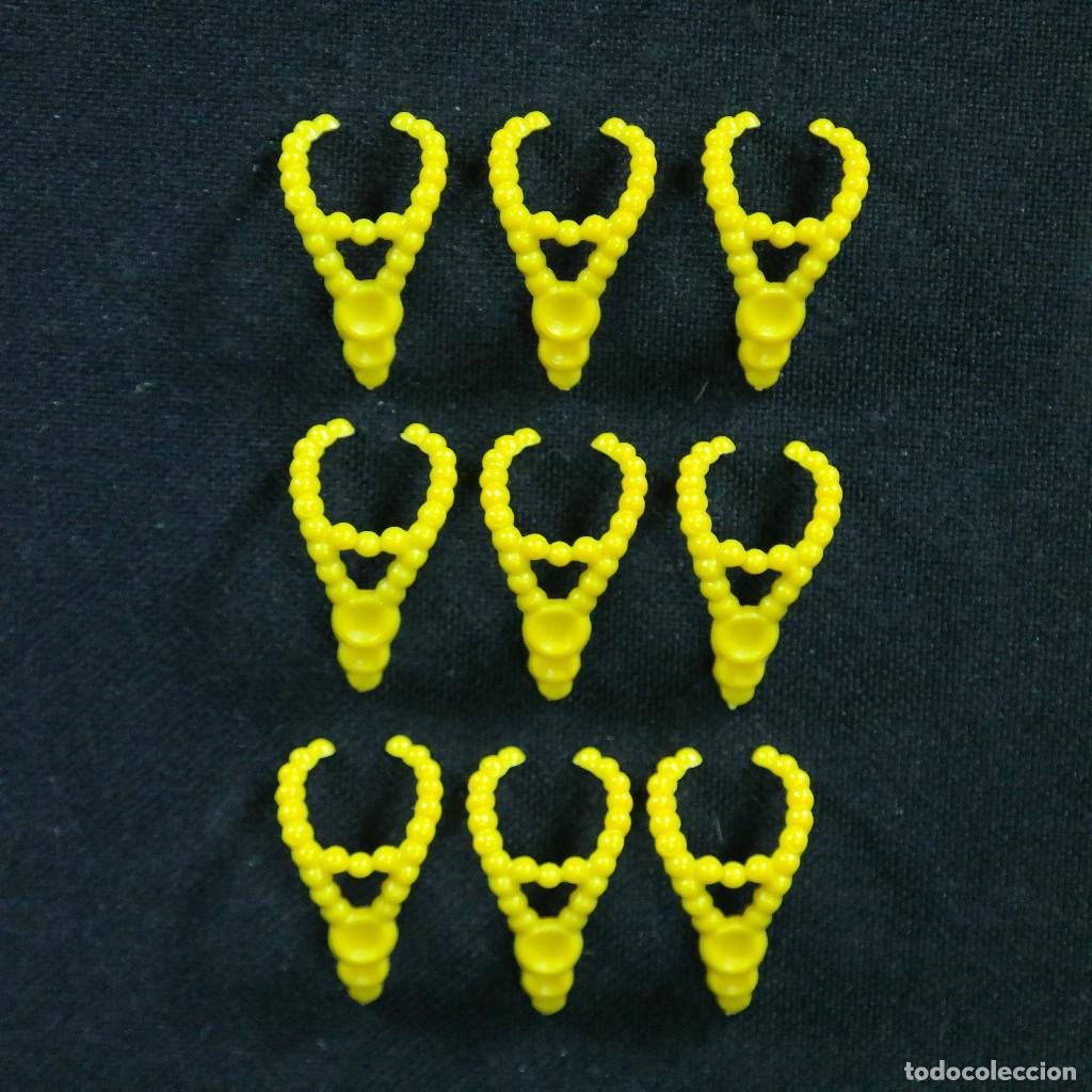 Playmobil: Playmobil nueve collares amarillos ☼