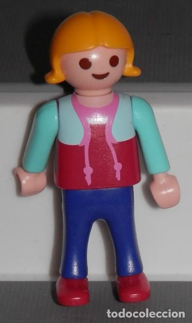Playmobil: PEQUE&Ntilde;A FIGURA PLAYMOBIL