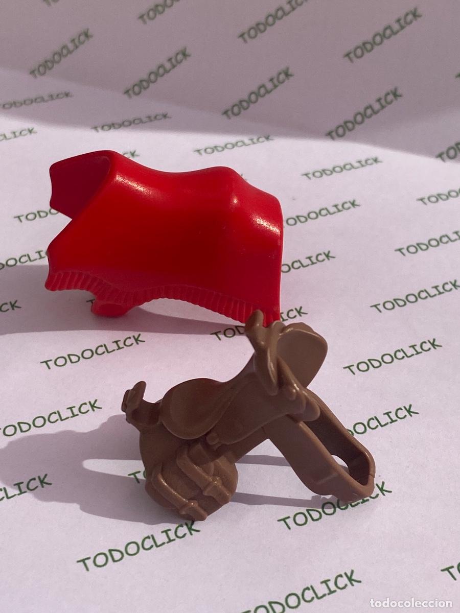 Playmobil: Playmobil sillas caballo (pedido m&iacute;nimo 5&euro;)