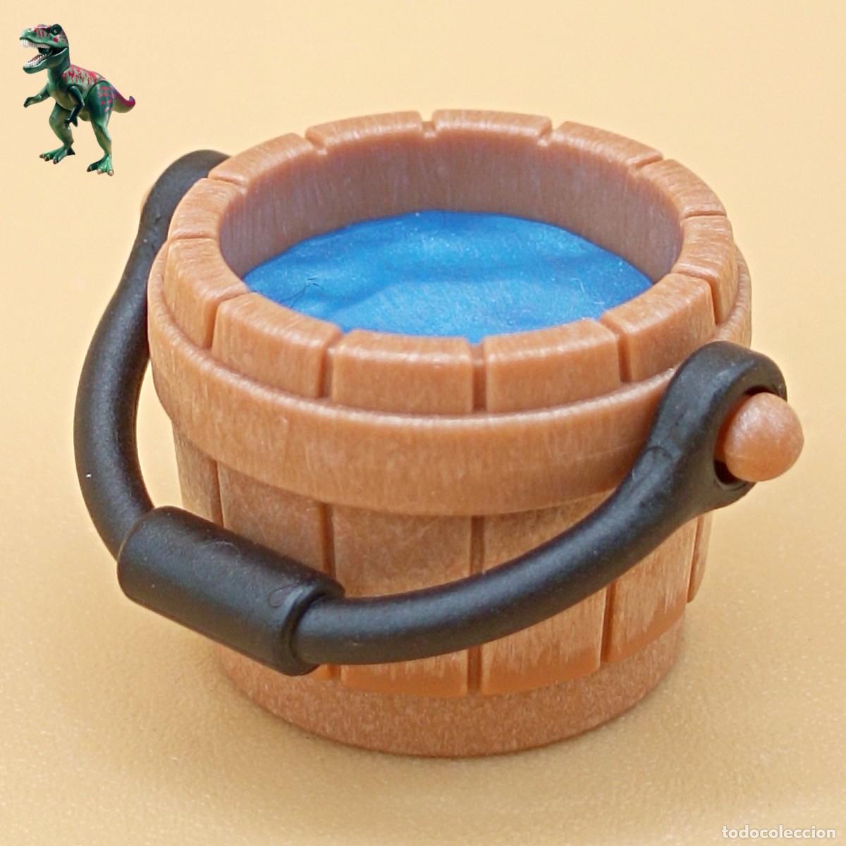 Playmobil: PLAYMOBIL cubo de madera con agua caldero asa medieval pirata belen granja pozo aldea campesinos