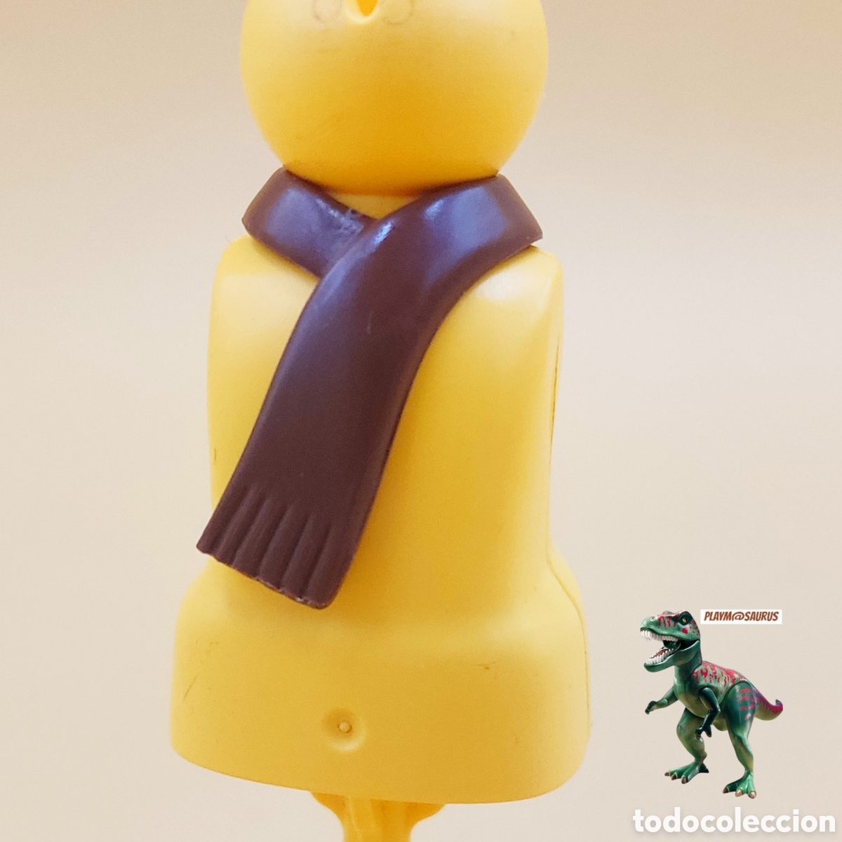 Playmobil: Playmobil bufanda marron pa&ntilde;uelo cuello invierno frio caballero elegante prenda de vestir