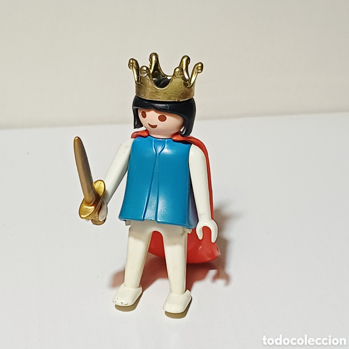 Playmobil: Figura Playmobil reina medieval corona espada dorada primera epoca