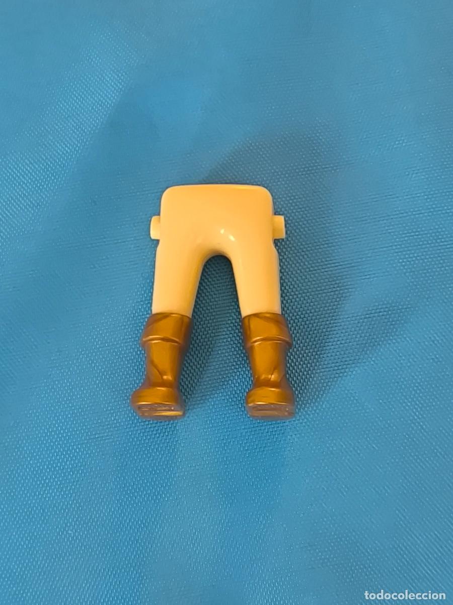 Playmobil: Playmobil piernas pantal&oacute;n crema bota dorada medieval vikingos romanos pr&iacute;ncipe piratas mosqueteros