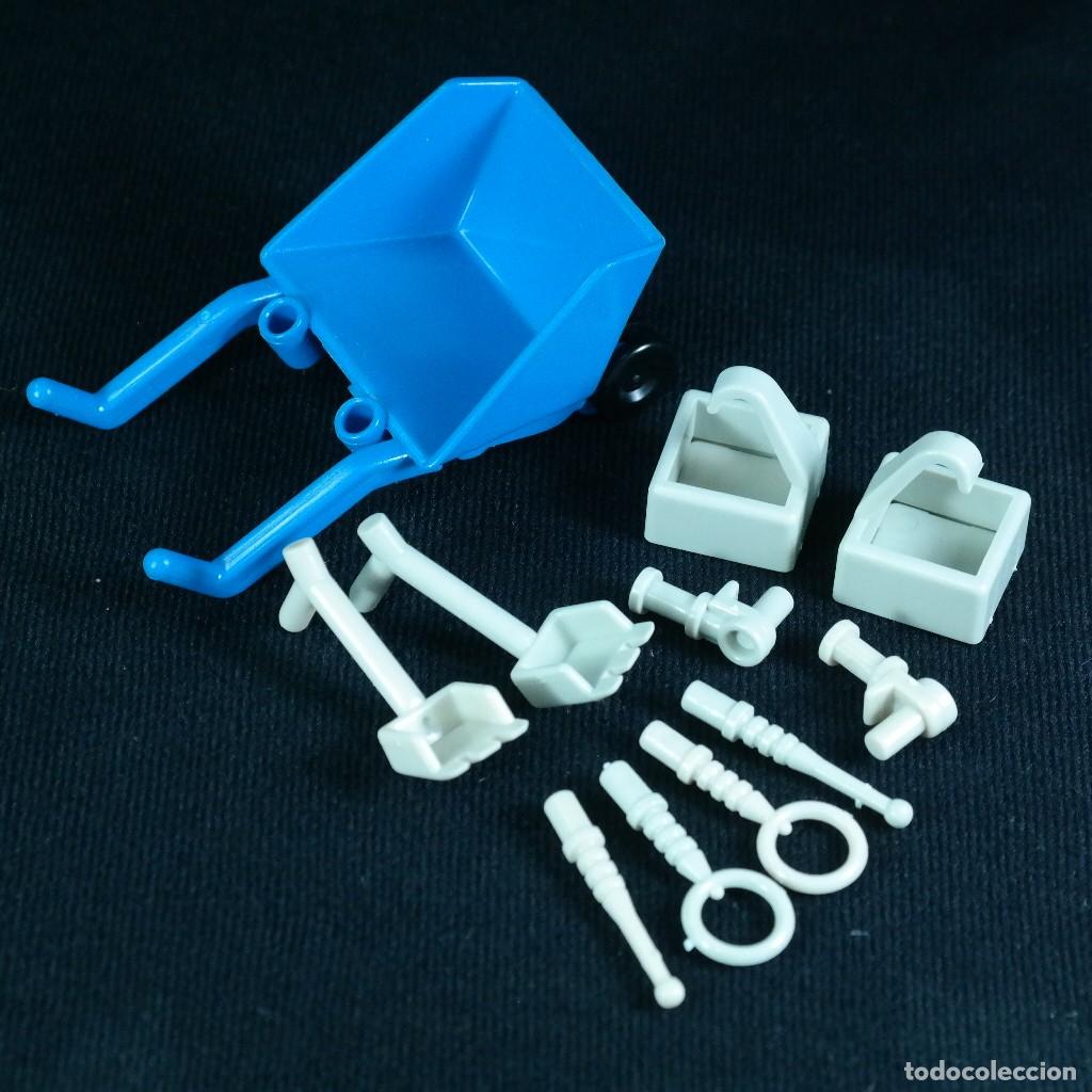 Playmobil: Playmobil carretilla con herramintas y accesorios robot 3318 ☼