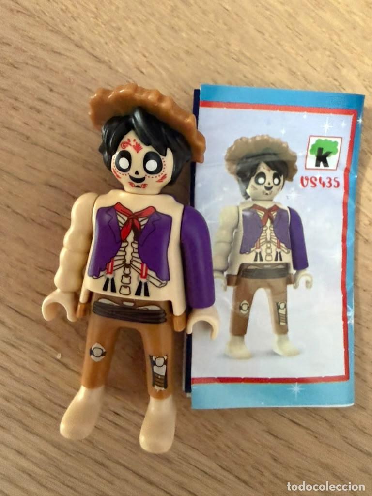 Playmobil: HECTOR PLAYMOBIL KINDER SORPRESA DISNEY PELICULA COCO NUEVO HUEVO KINDER PERSONAJE DISNEY