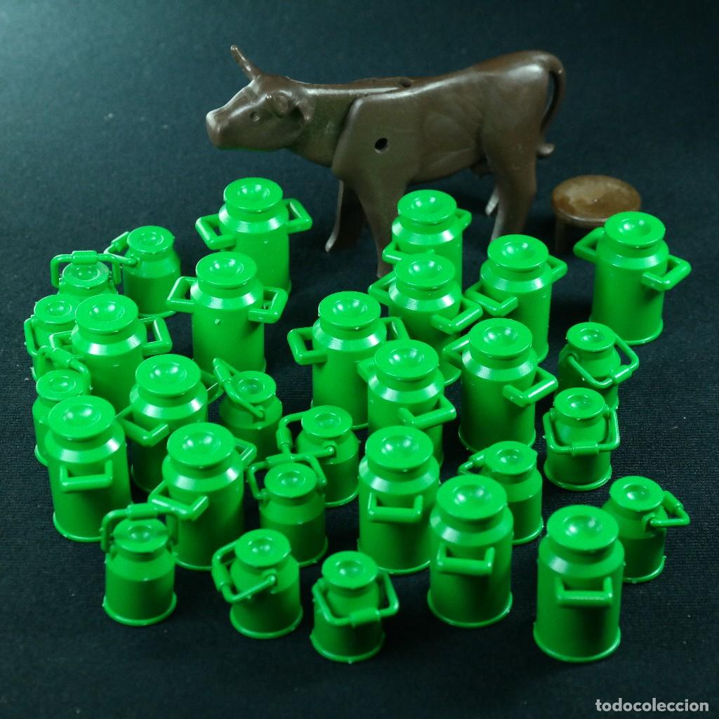 Playmobil: Playmobil vaca con bidones ☼