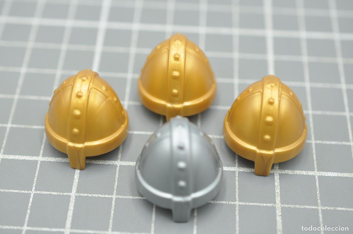 Playmobil: WSK112 Playmobil, 4 cascos