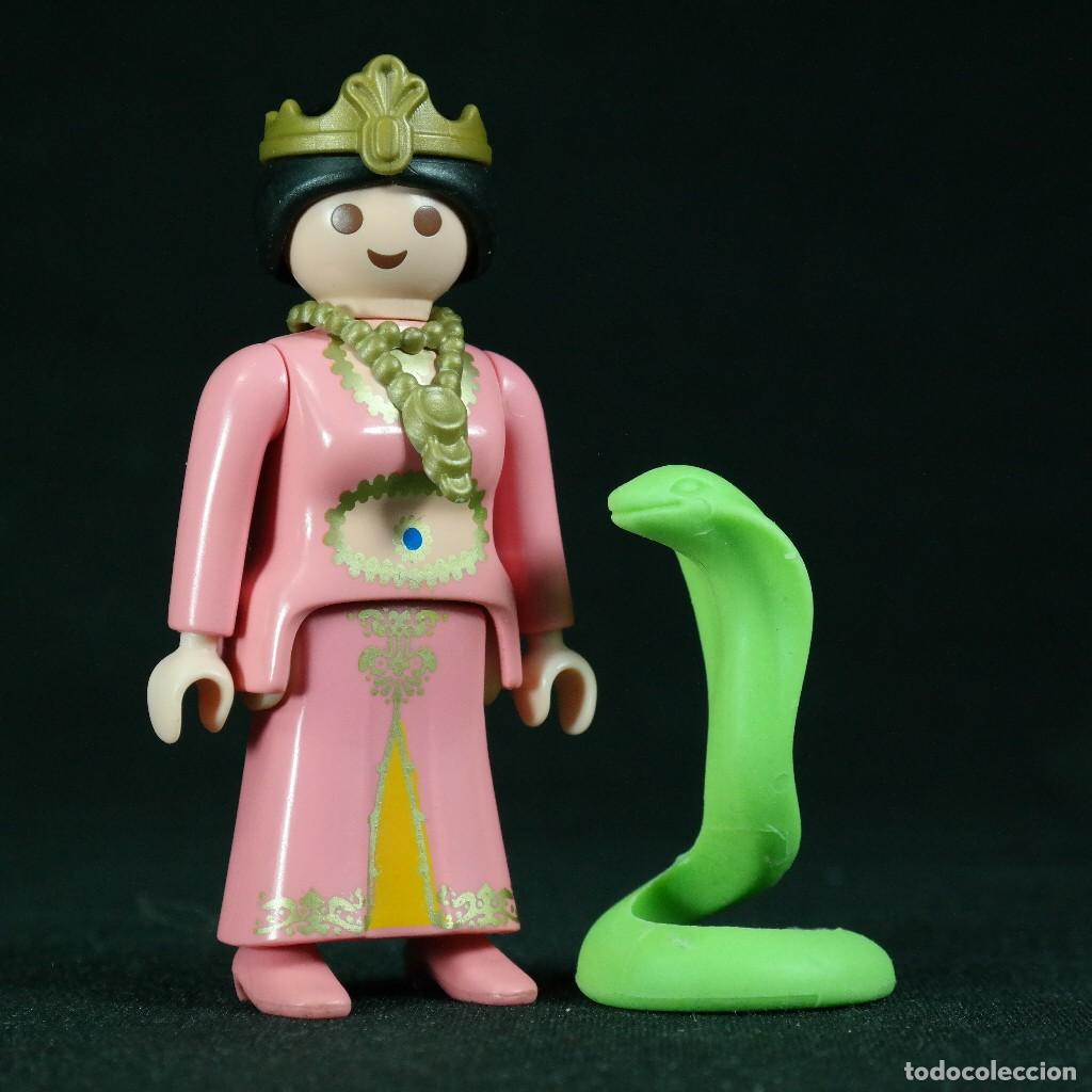 Playmobil: Playmobil mujer con serpiente ☼