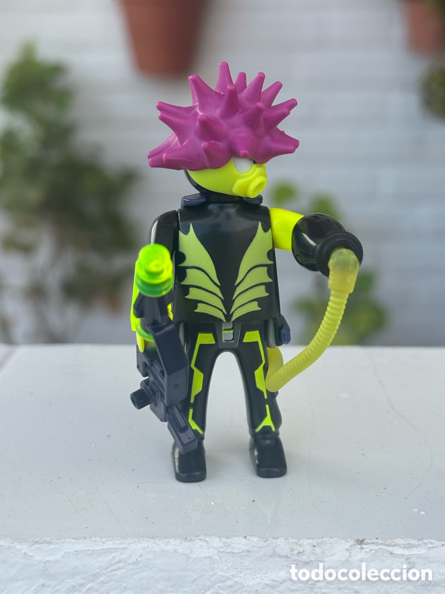Playmobil: Playmobil 70242 Alien Guerrero Serie 17 Figures - Foto 1