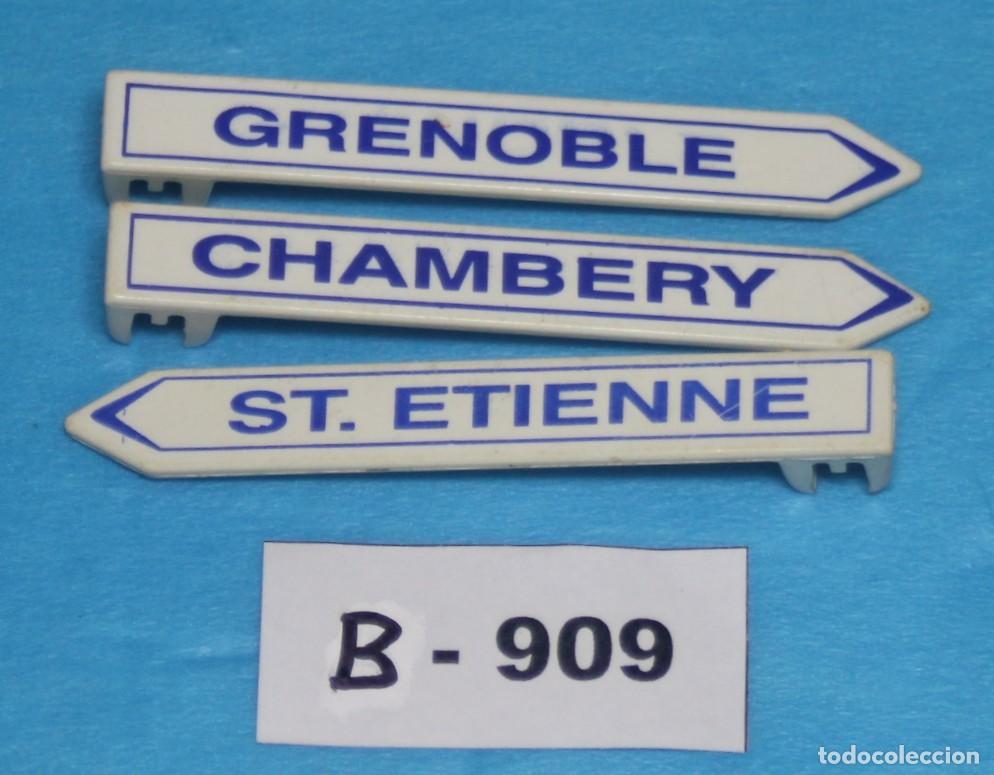 Playmobil: PLAYMOBIL 3 SE&Ntilde;ALES DE DIRECCI&Oacute;N PARA POSTE CHAMBERY GRENOBLE ST. ETIENNE 3847 (B-909)
